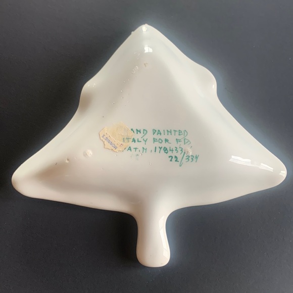 Vintage Christmas Tree Ceramic Ash Tray Made in Italy - Picture 2 of 4
